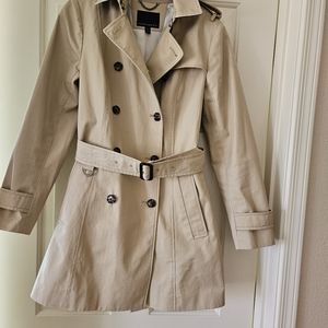 BANANA REPUBLIC Trench coat